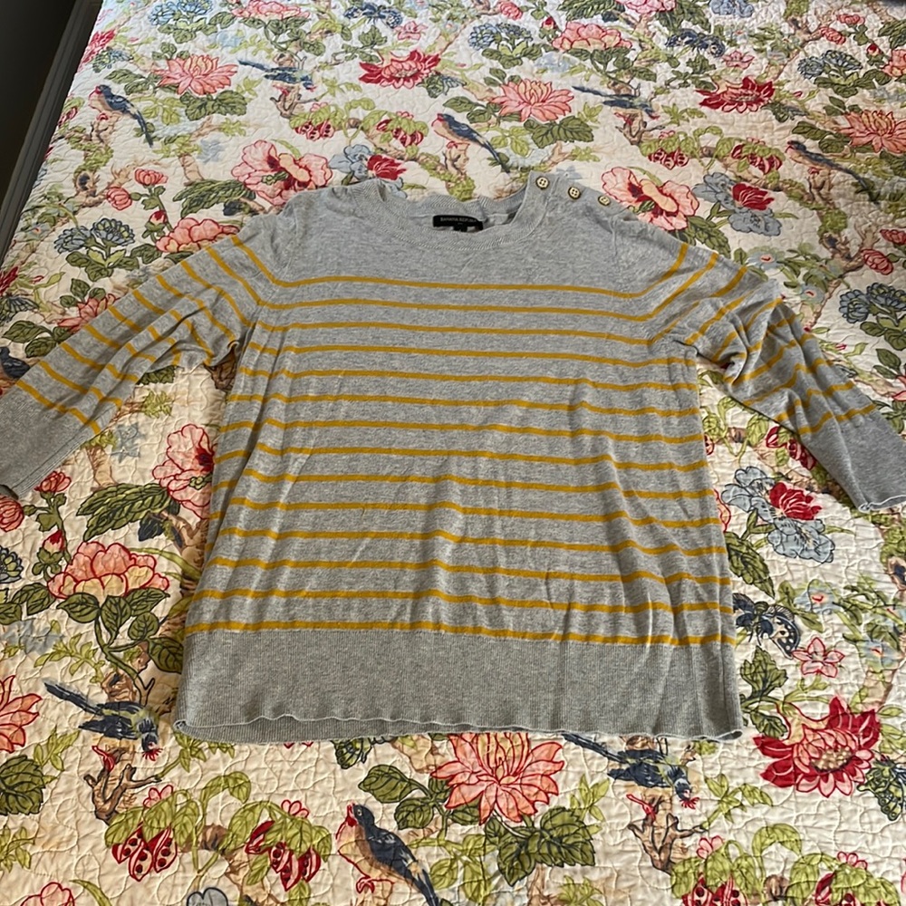 Light grey& yellow shirt w. button detail on shoulder banana republic large